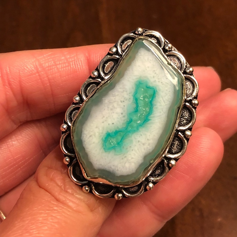 Stunning white green agate slice druzy ring sz 7.5